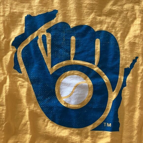 NEW Milwaukee Brewers Unisex Wisconsin Short Sleeve Shirt Top Size Medium - Picture 3 of 4